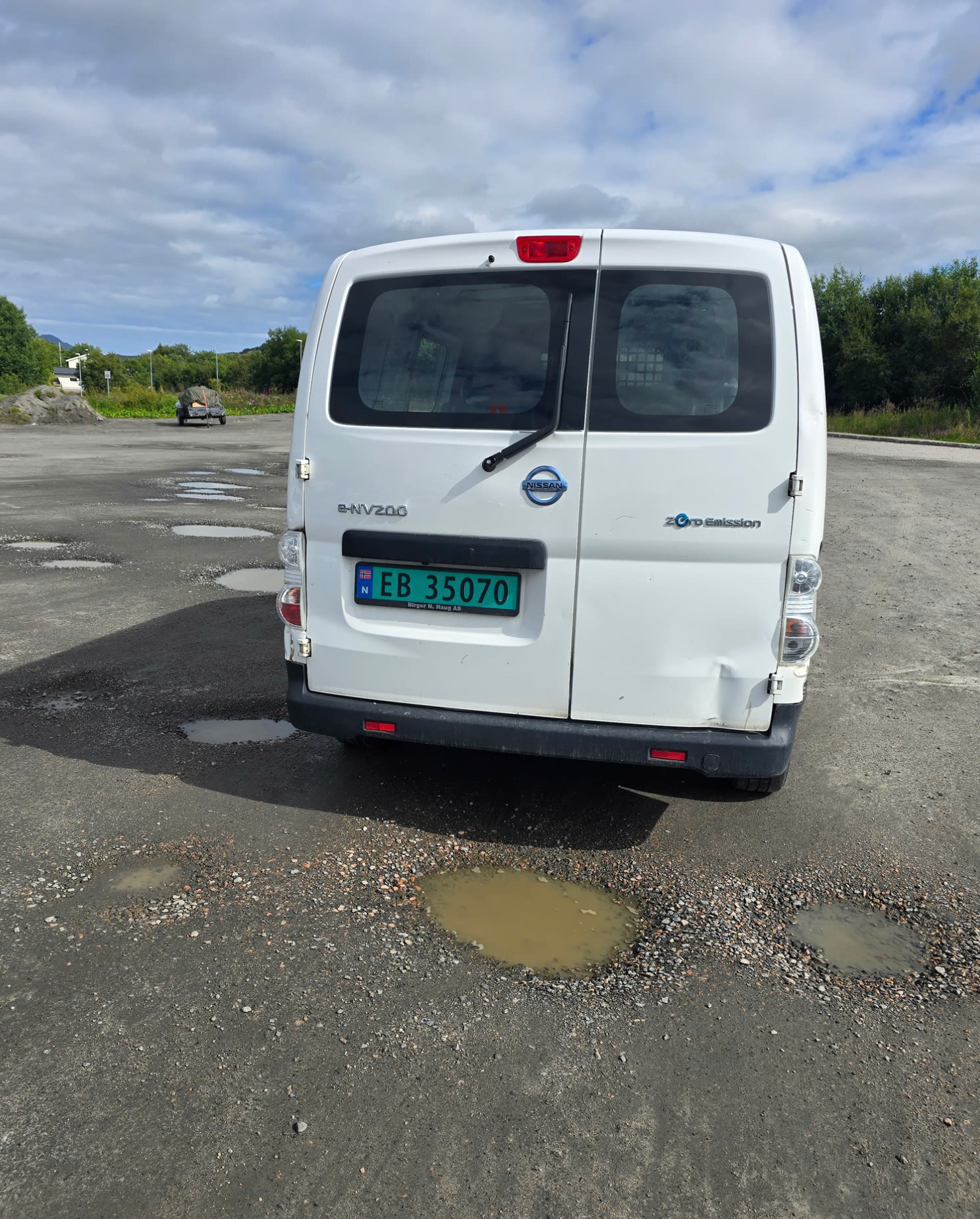 Фото - Nissan E-NV200 #3
