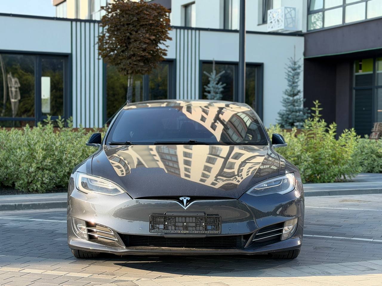 Фото - Tesla Model s #2