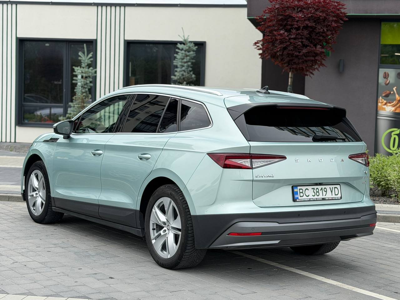 Фото - Skoda Enyaq #3