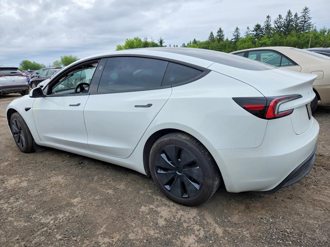 Фото - Tesla Model 3 #6