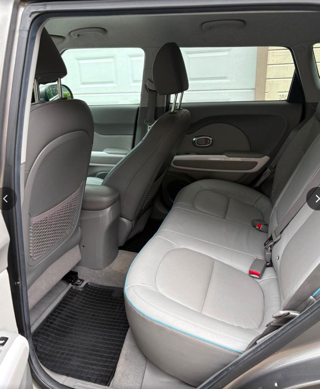 Фото - Kia E-Soul #7