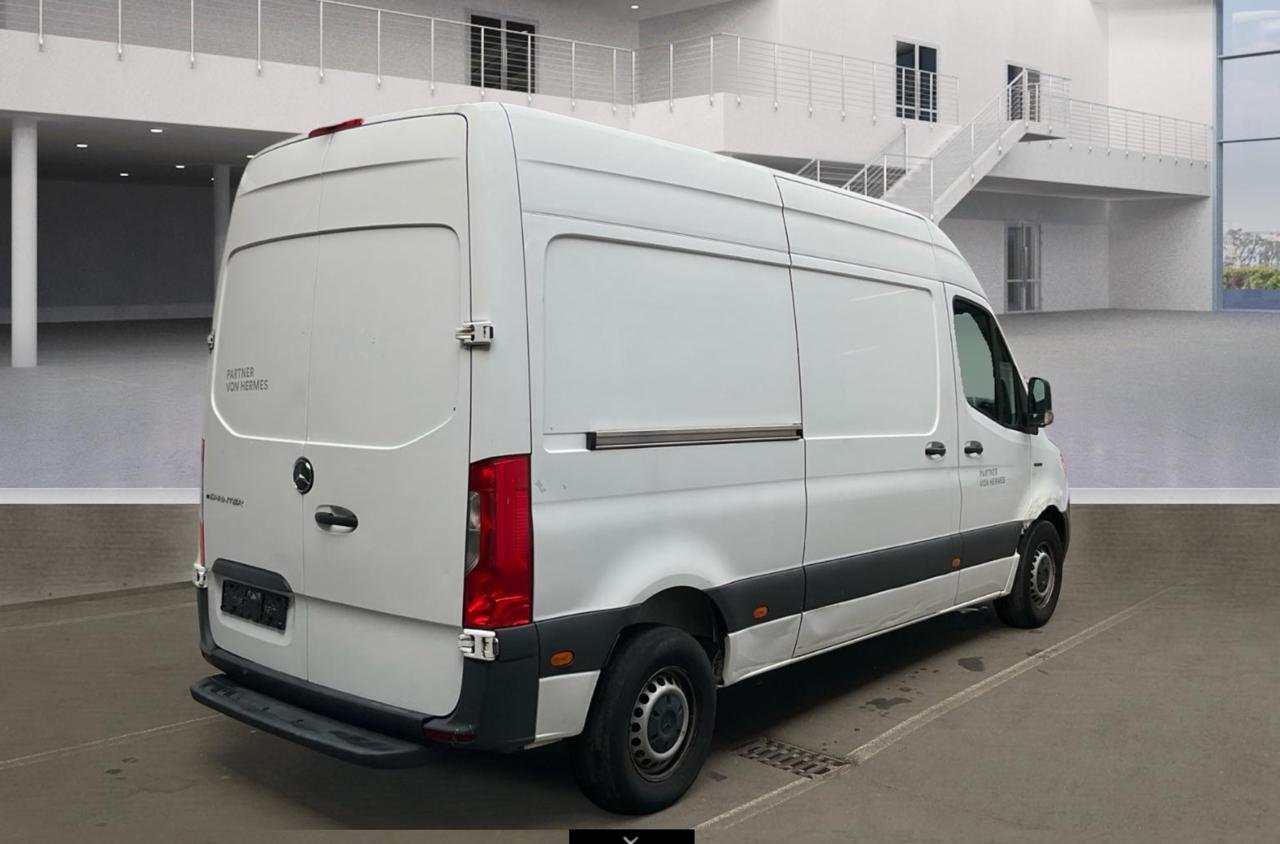Фото - Mercedes-Benz Sprinter #4