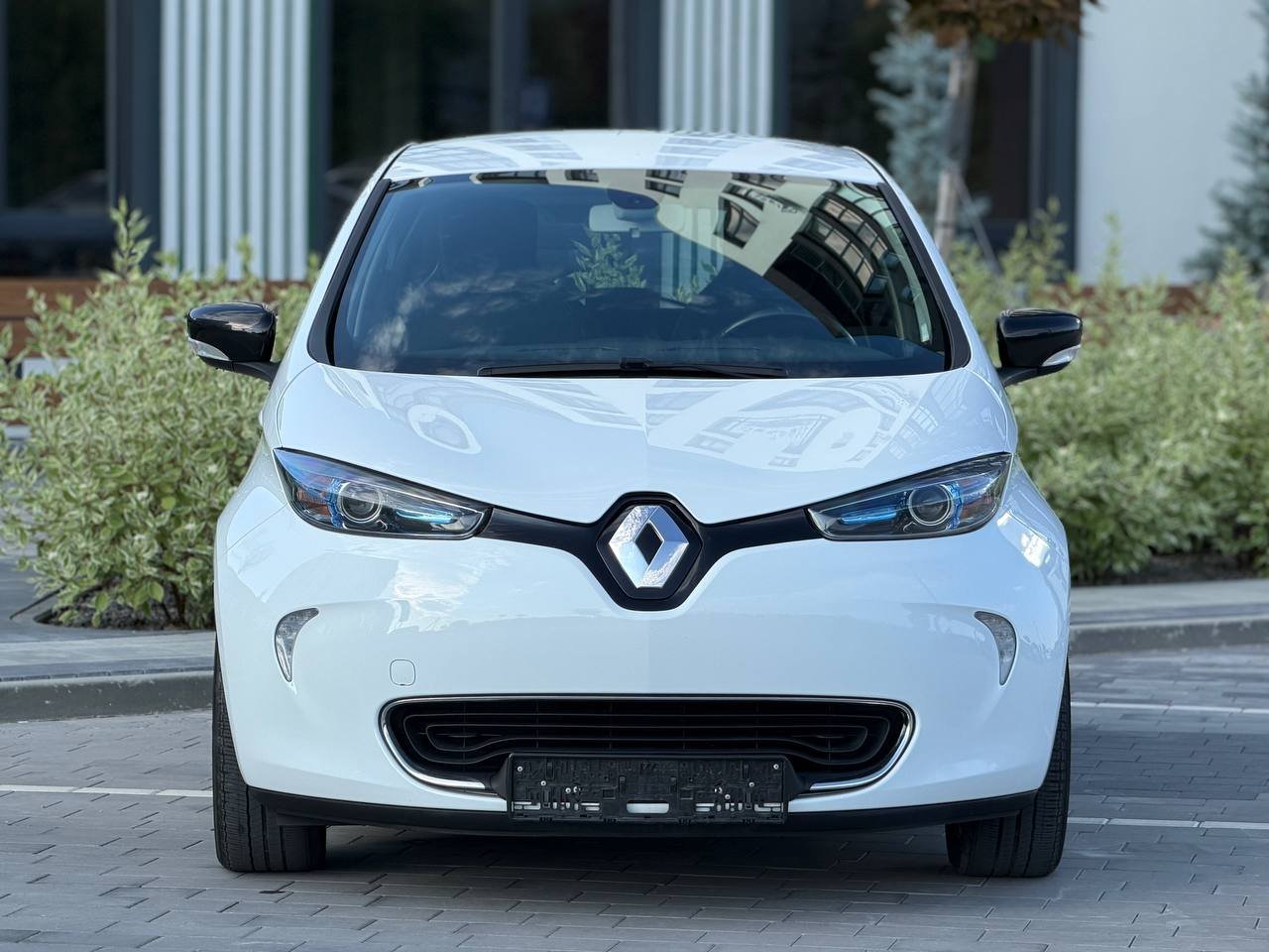 Фото - Renault ZOE #2