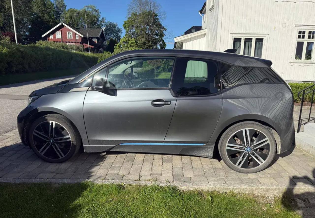 Фото - BMW I3 #3