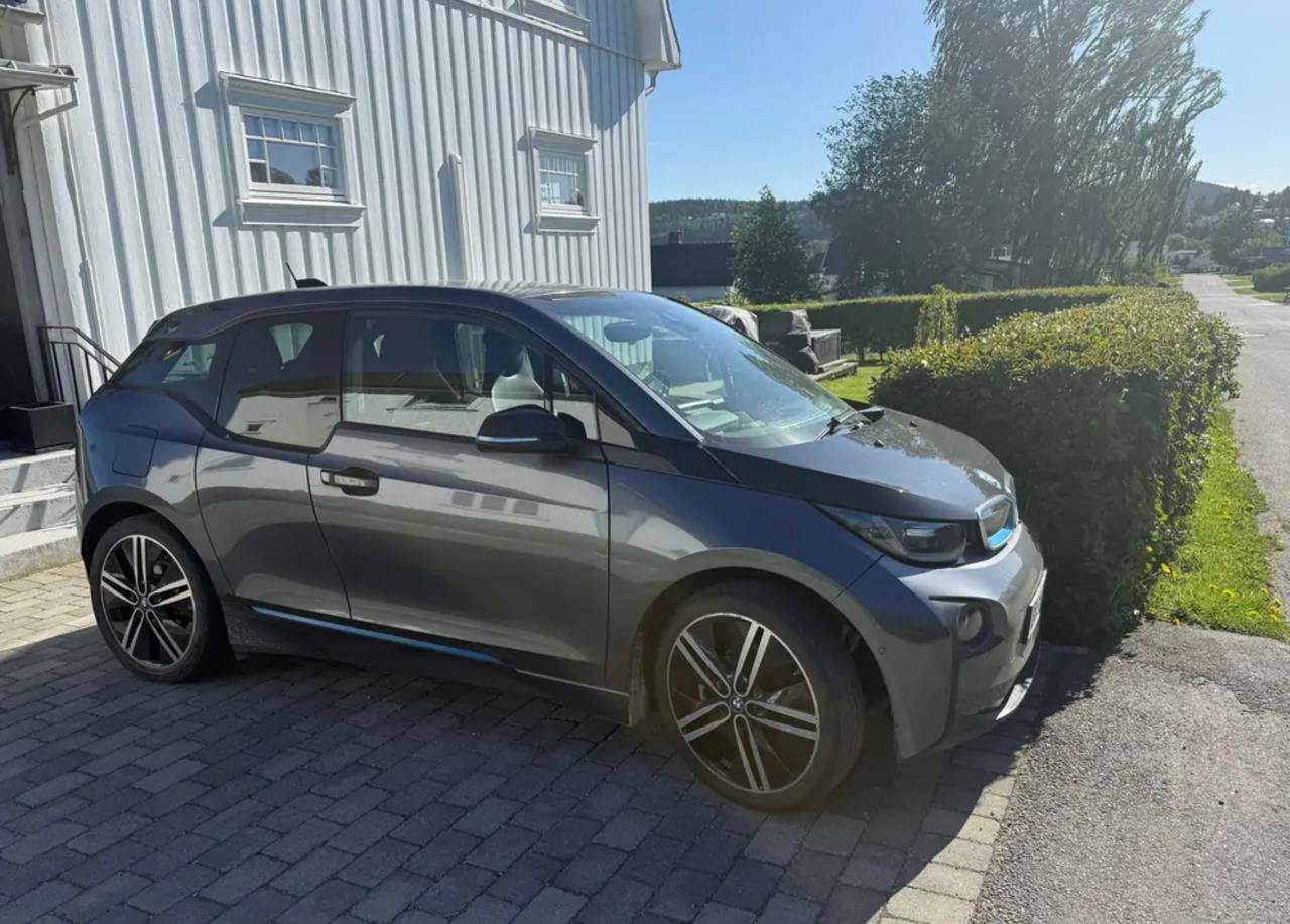 Фото - BMW I3 #6