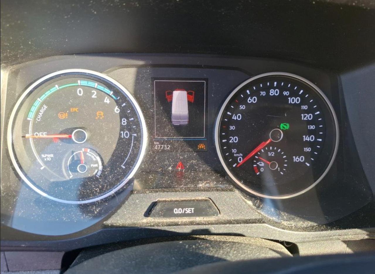 Фото - Volkswagen Crafter L3H3 #8