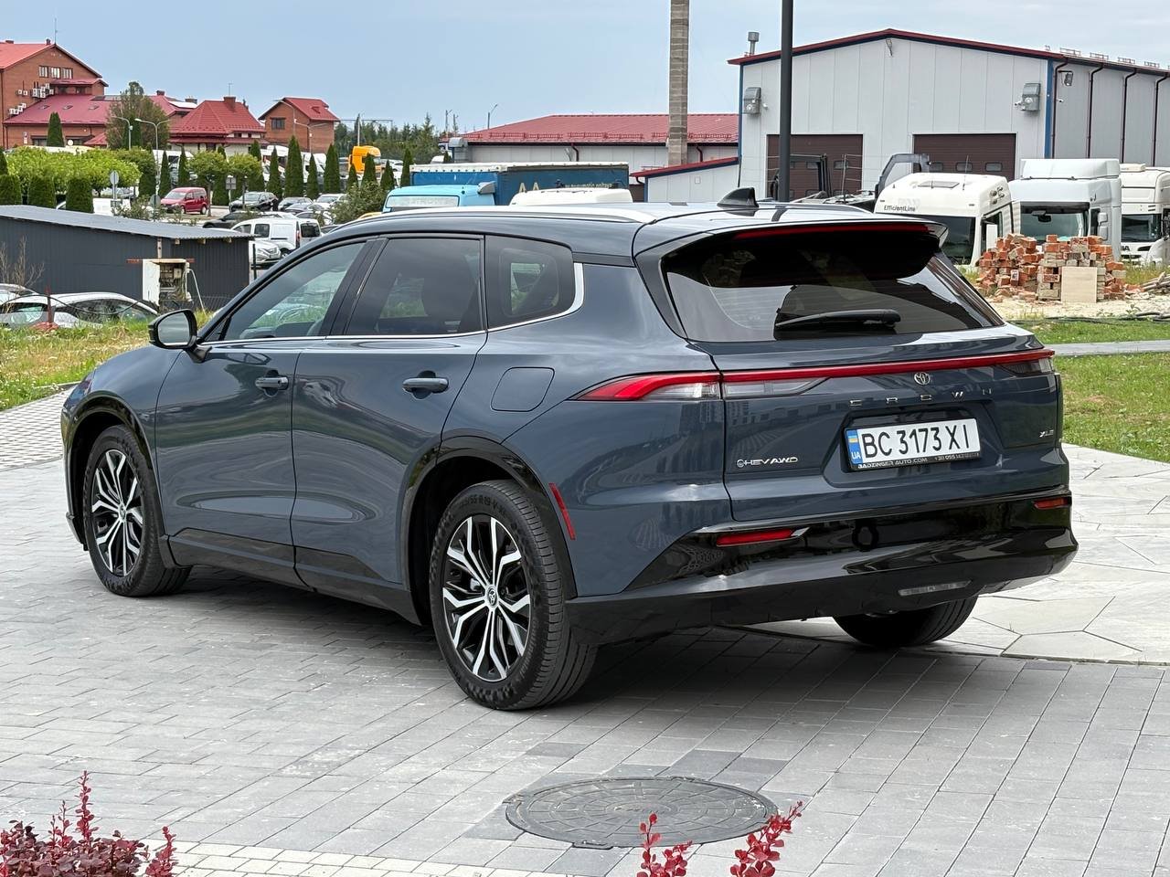 Фото - Toyota Crown Signia 2.5 Hybrid #4