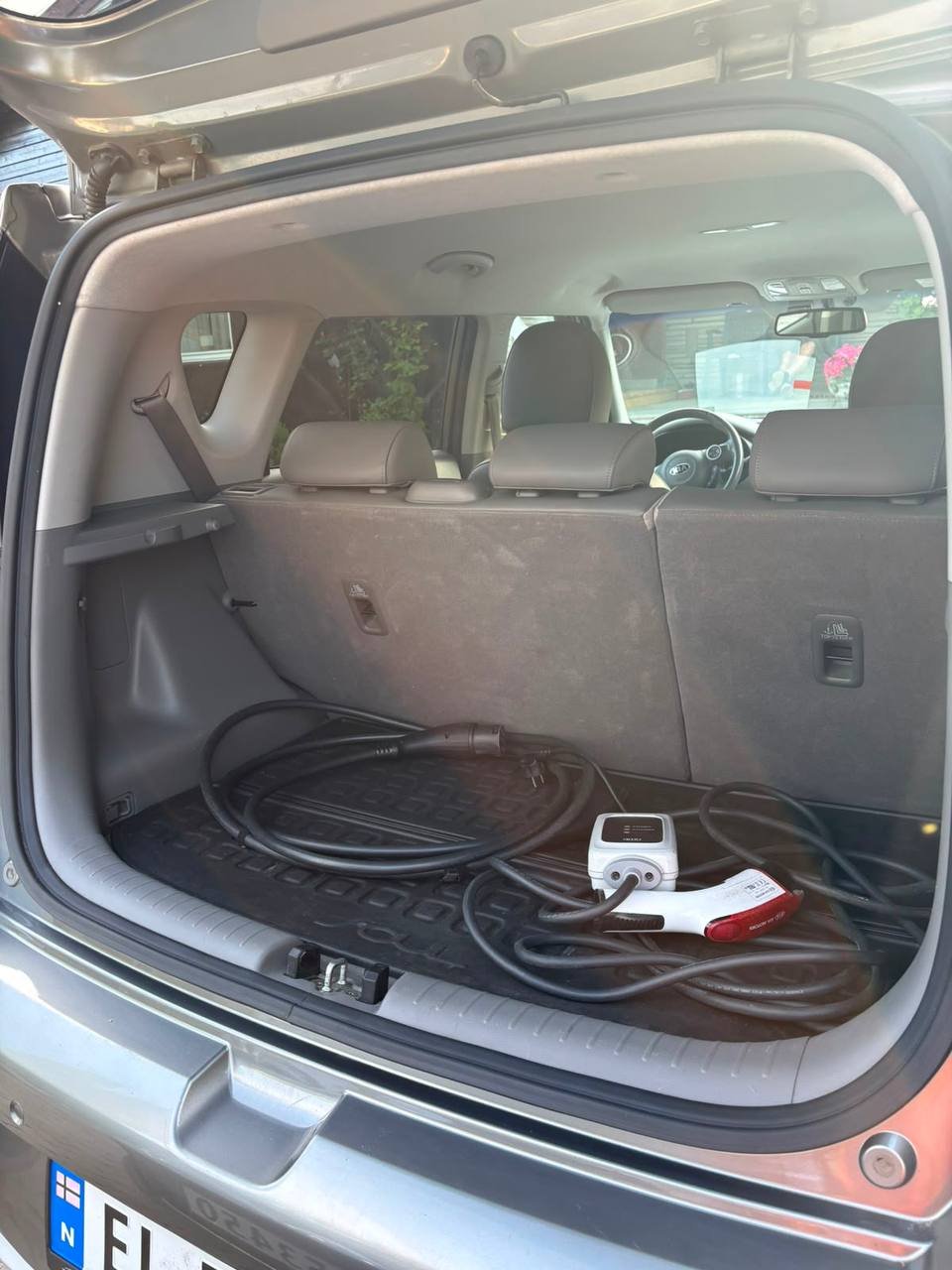Фото - Kia E-Soul #6