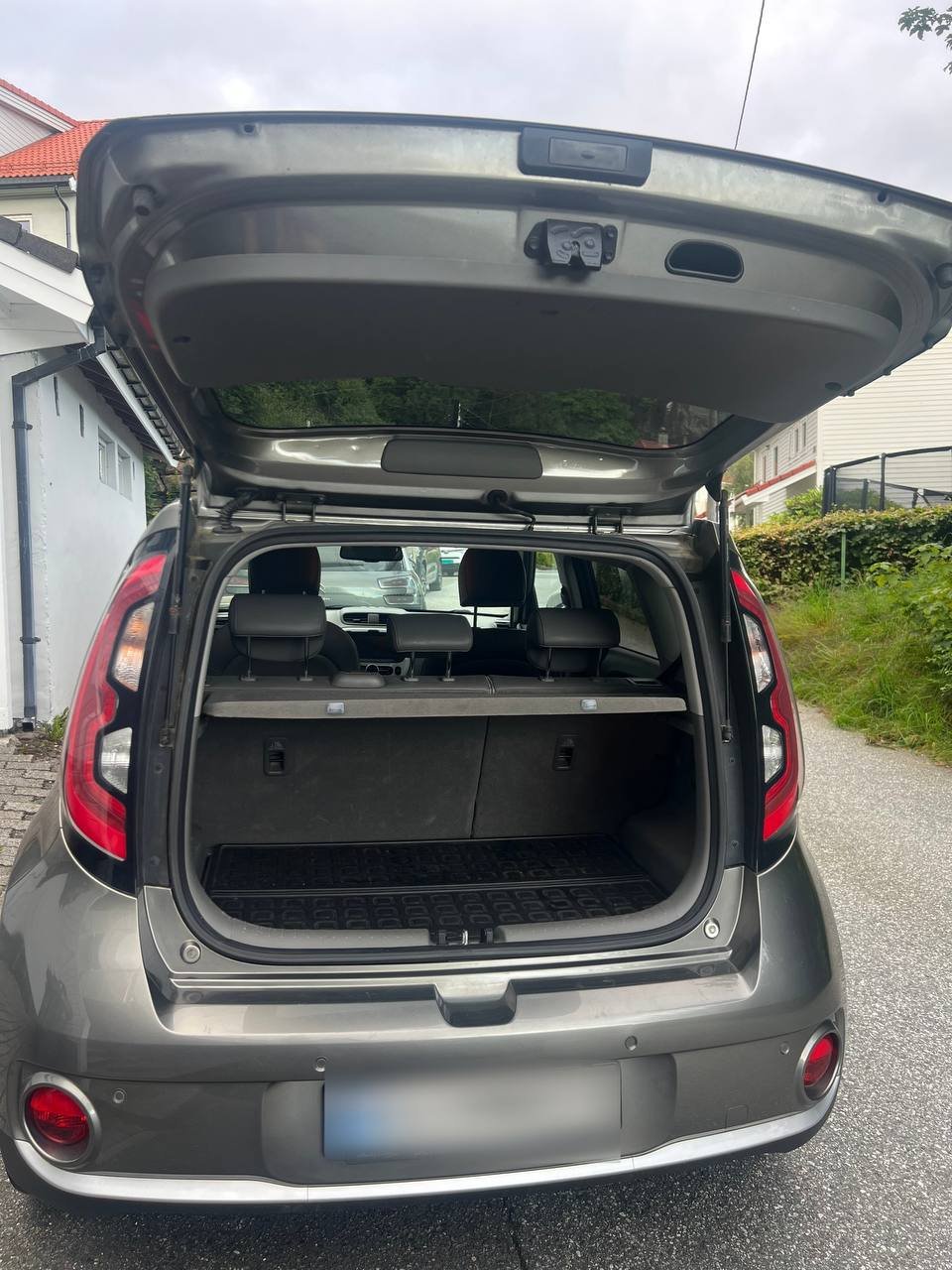 Фото - Kia E-Soul #4