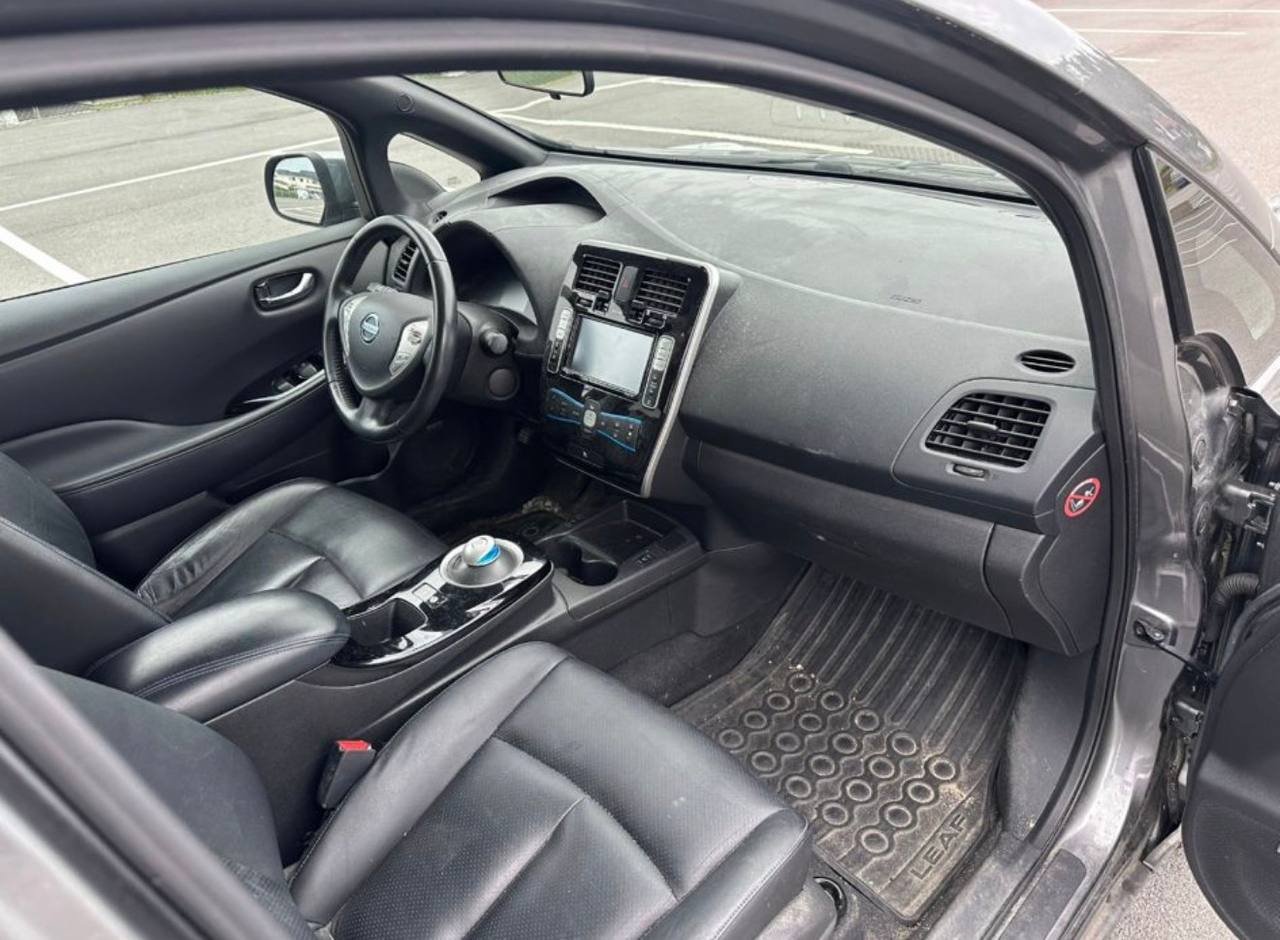 Фото - Nissan Leaf #7