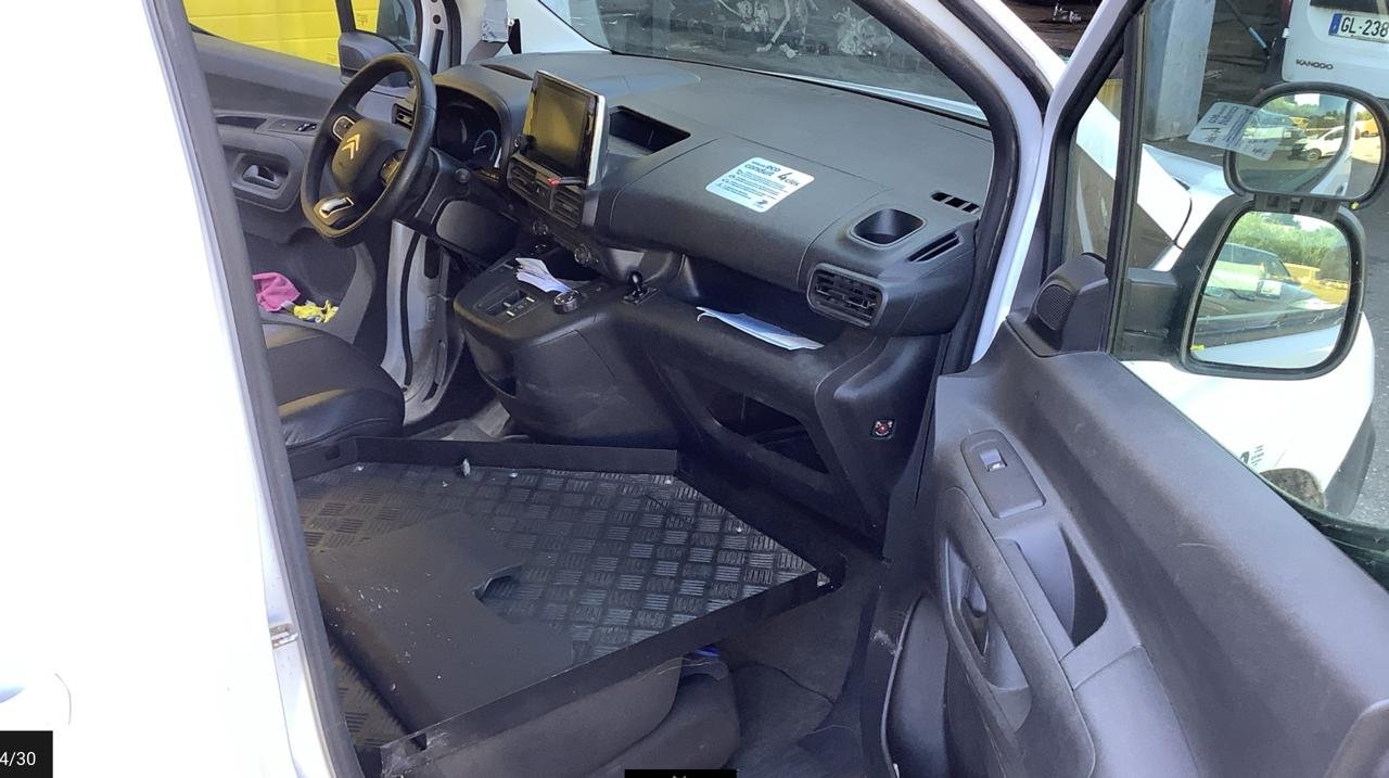 Фото - Citroen Berlingo L3H1 #3