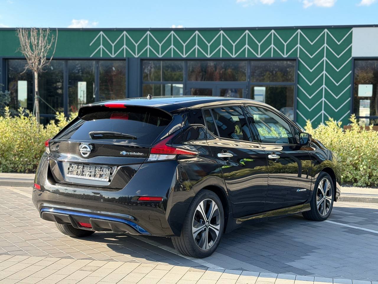 Фото - Nissan Leaf #4