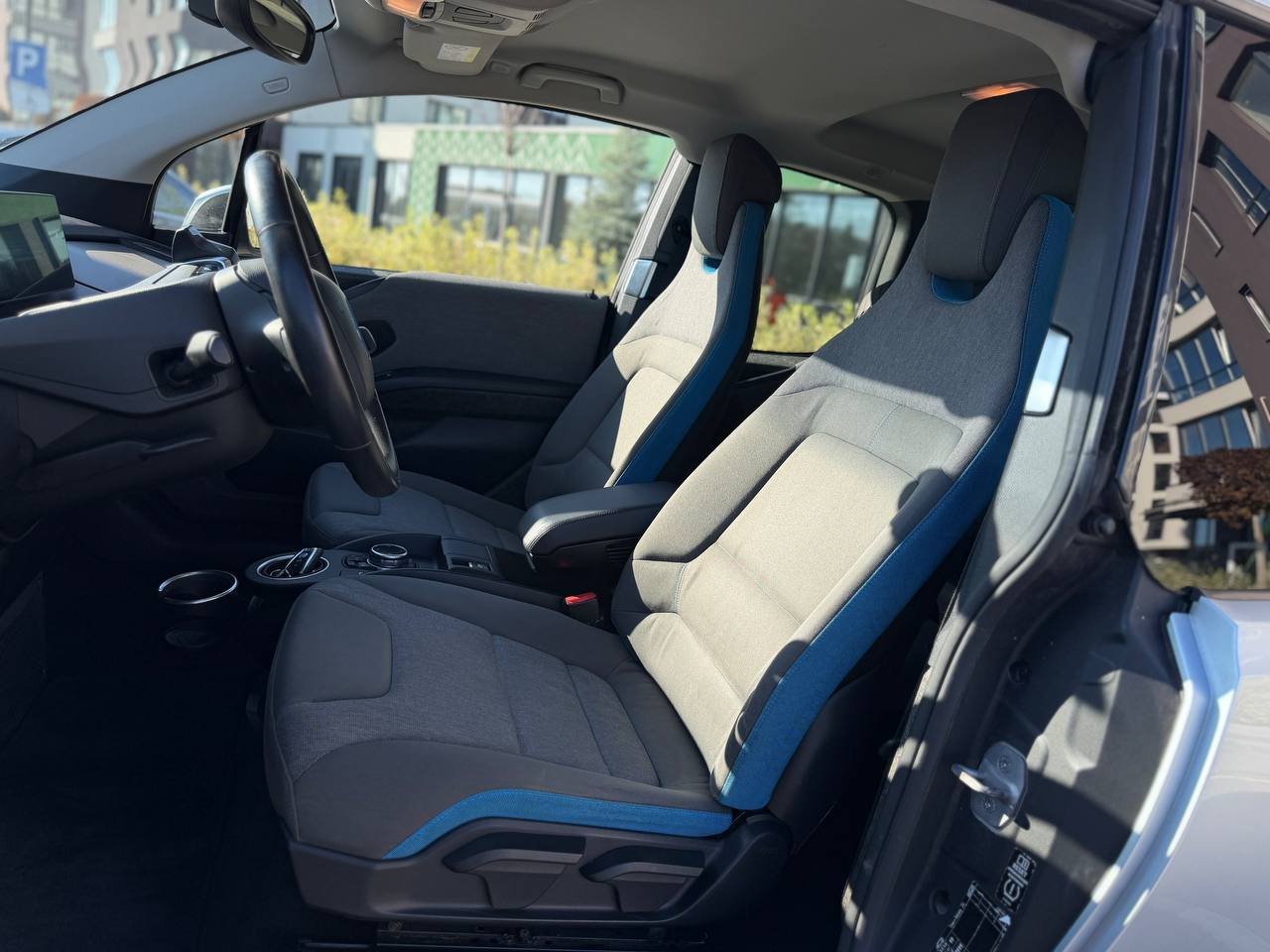 Фото - BMW I3 #7