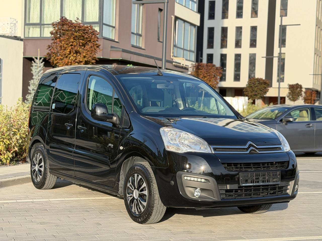 Фото - Citroen Berlingo #3