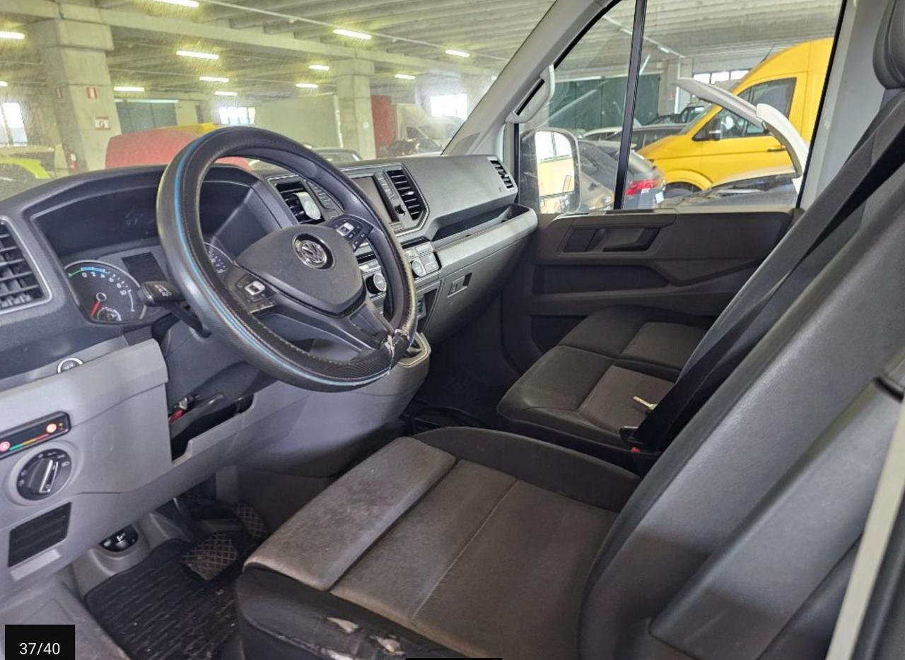 Фото - Volkswagen Crafter L3H3 #3