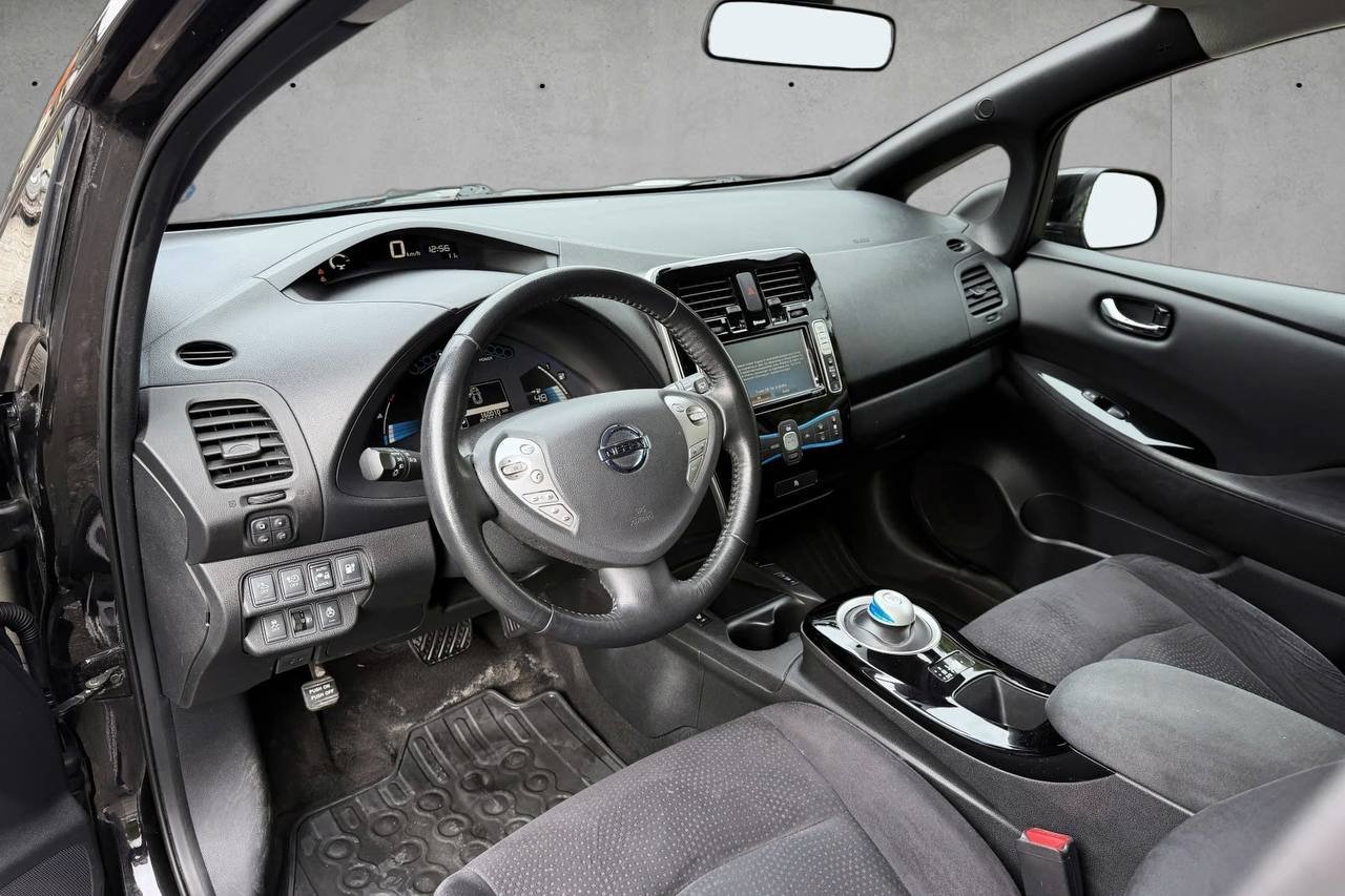 Фото - Nissan Leaf #4