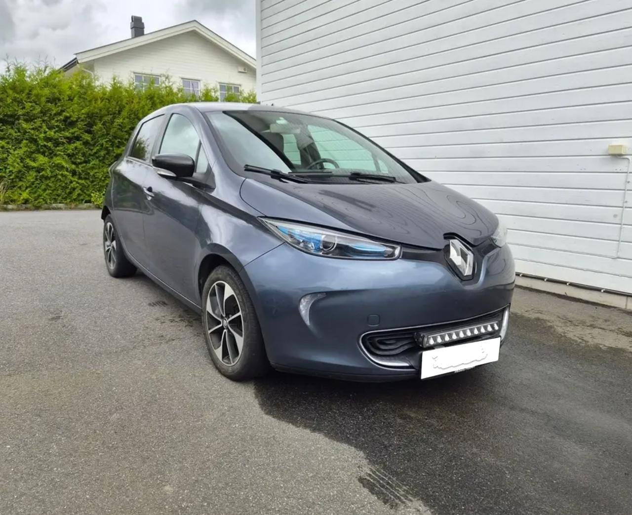 Фото - Renault ZOE #8