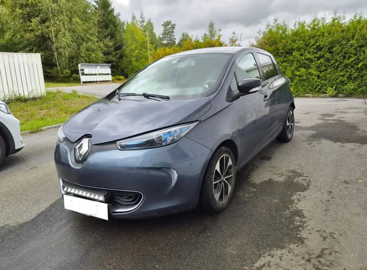 Фото - Renault ZOE #9