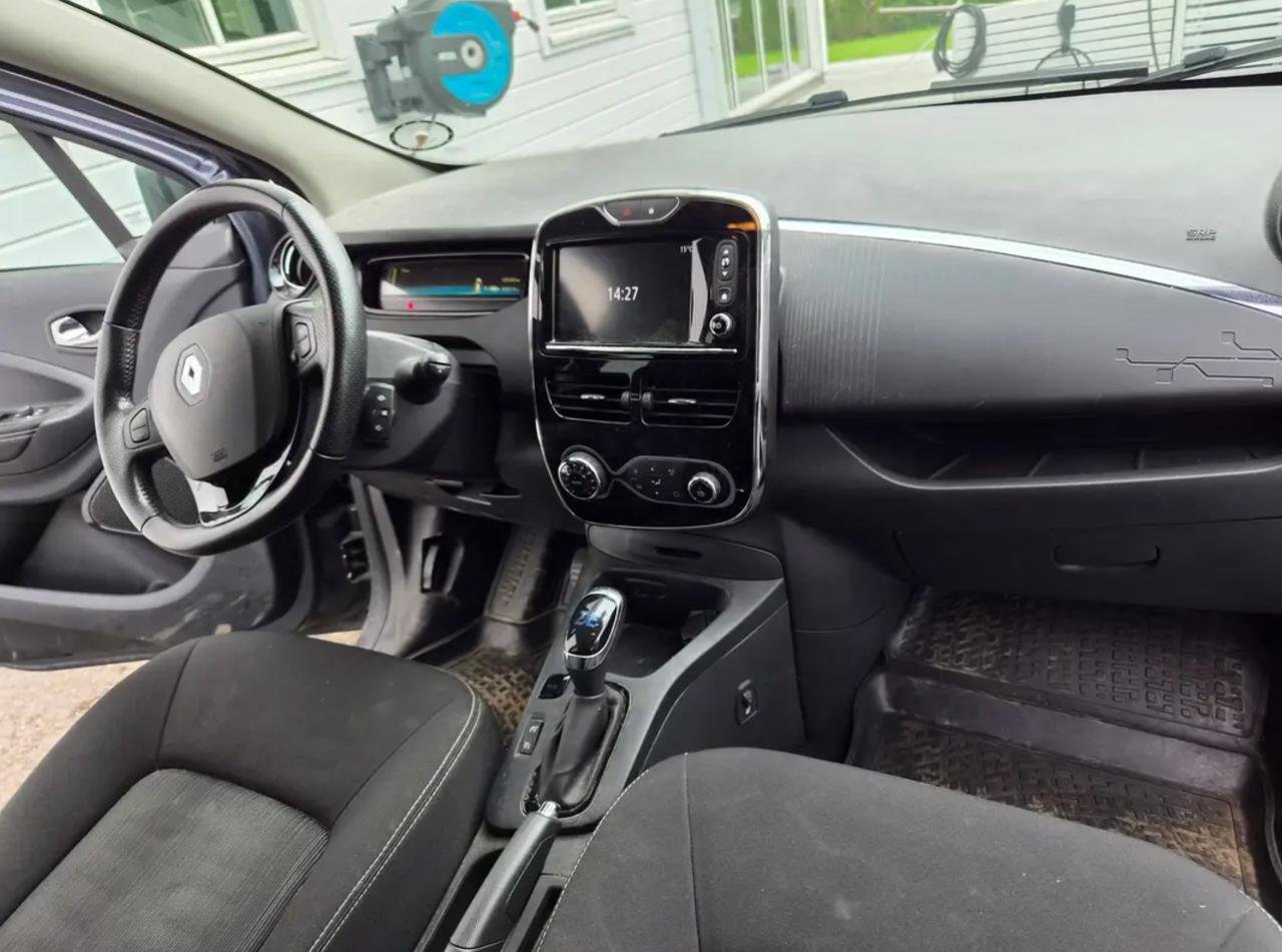 Фото - Renault ZOE #4