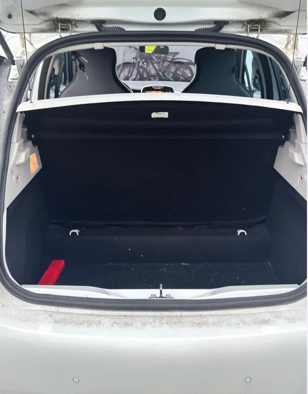 Фото - Renault ZOE #4