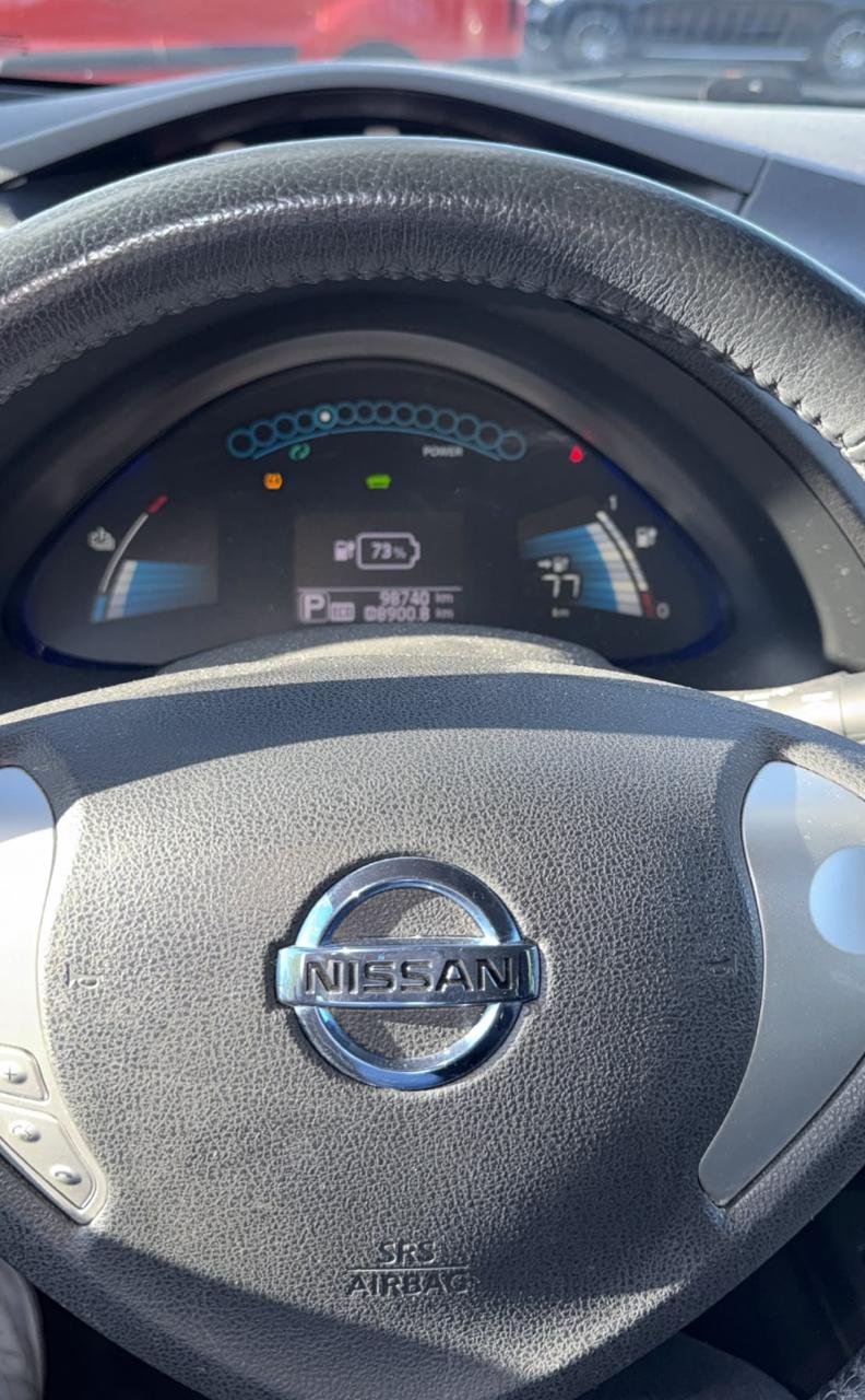 Фото - Nissan Leaf #5