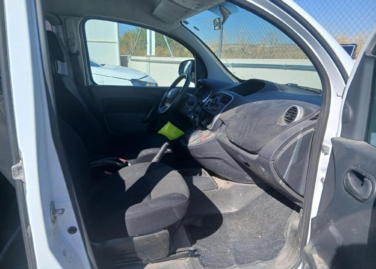 Фото - Renault Kangoo pass #3