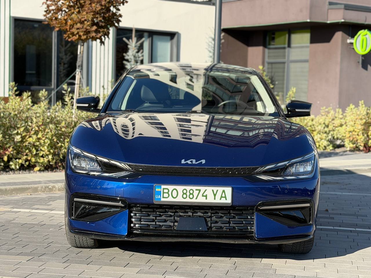Фото - Kia EV6 #2