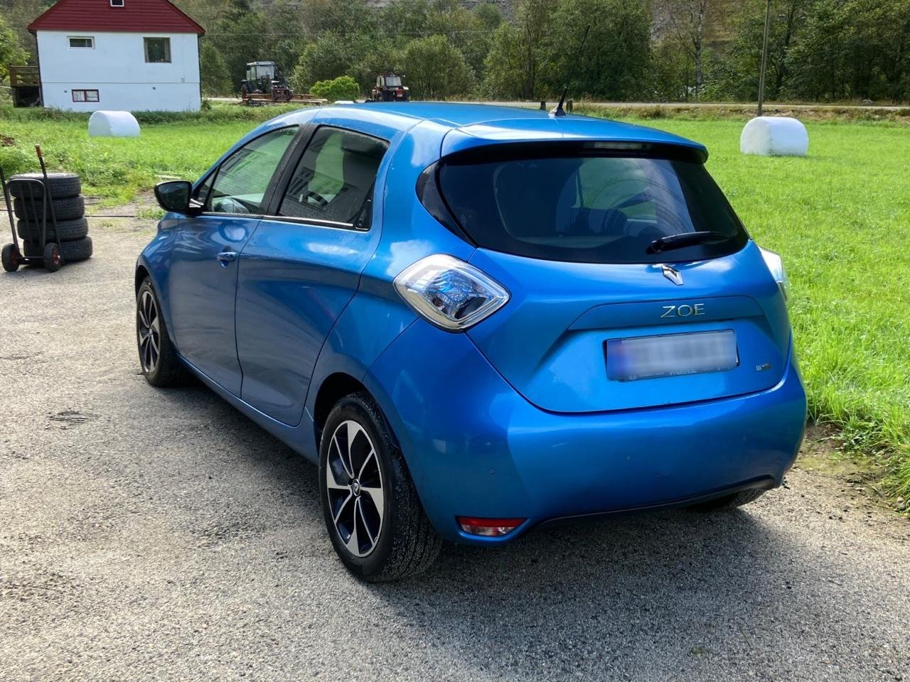 Фото - Renault ZOE #8