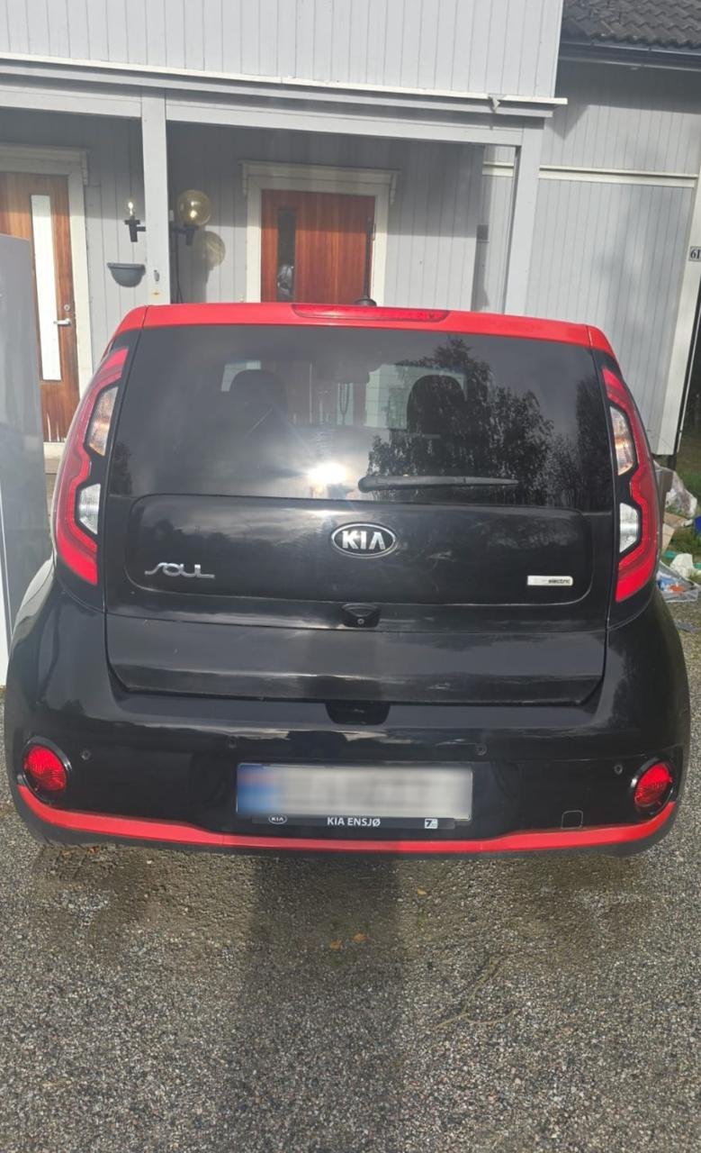 Фото - Kia E-Soul #3