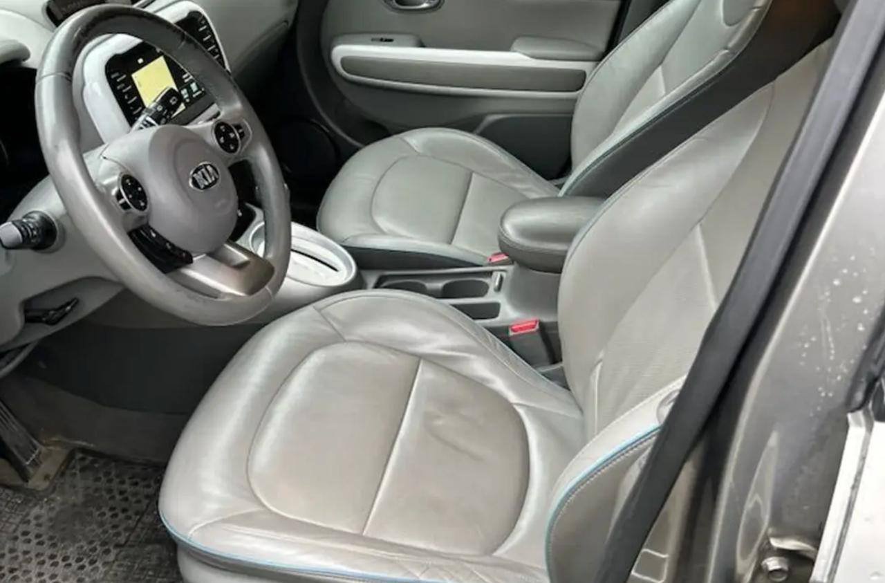 Фото - Kia E-Soul #6