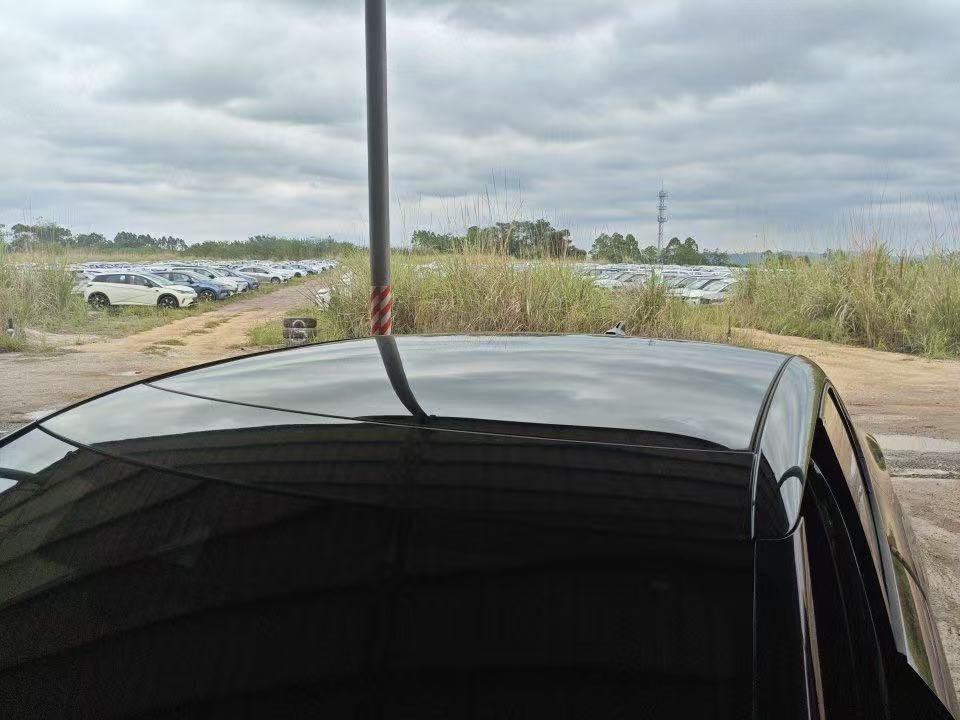 Фото - Volkswagen ID UNYX #9