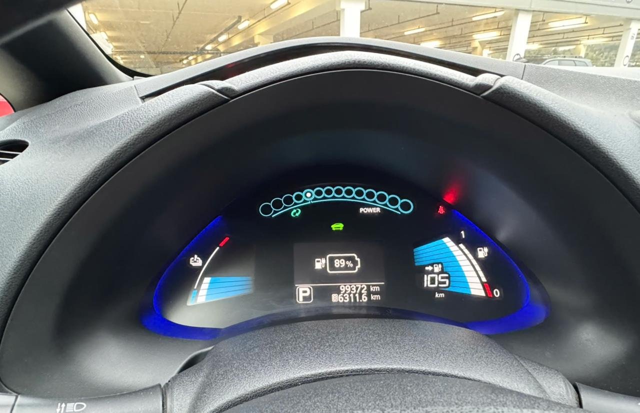 Фото - Nissan Leaf #5