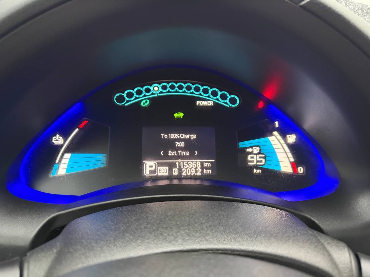 Фото - Nissan Leaf #7