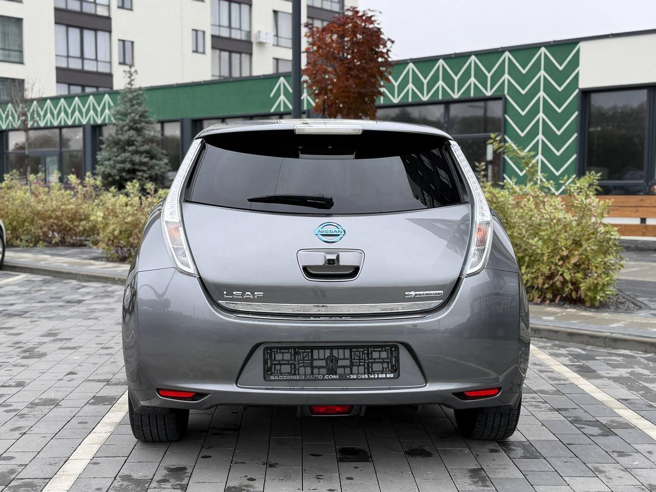 Фото - Nissan Leaf #5