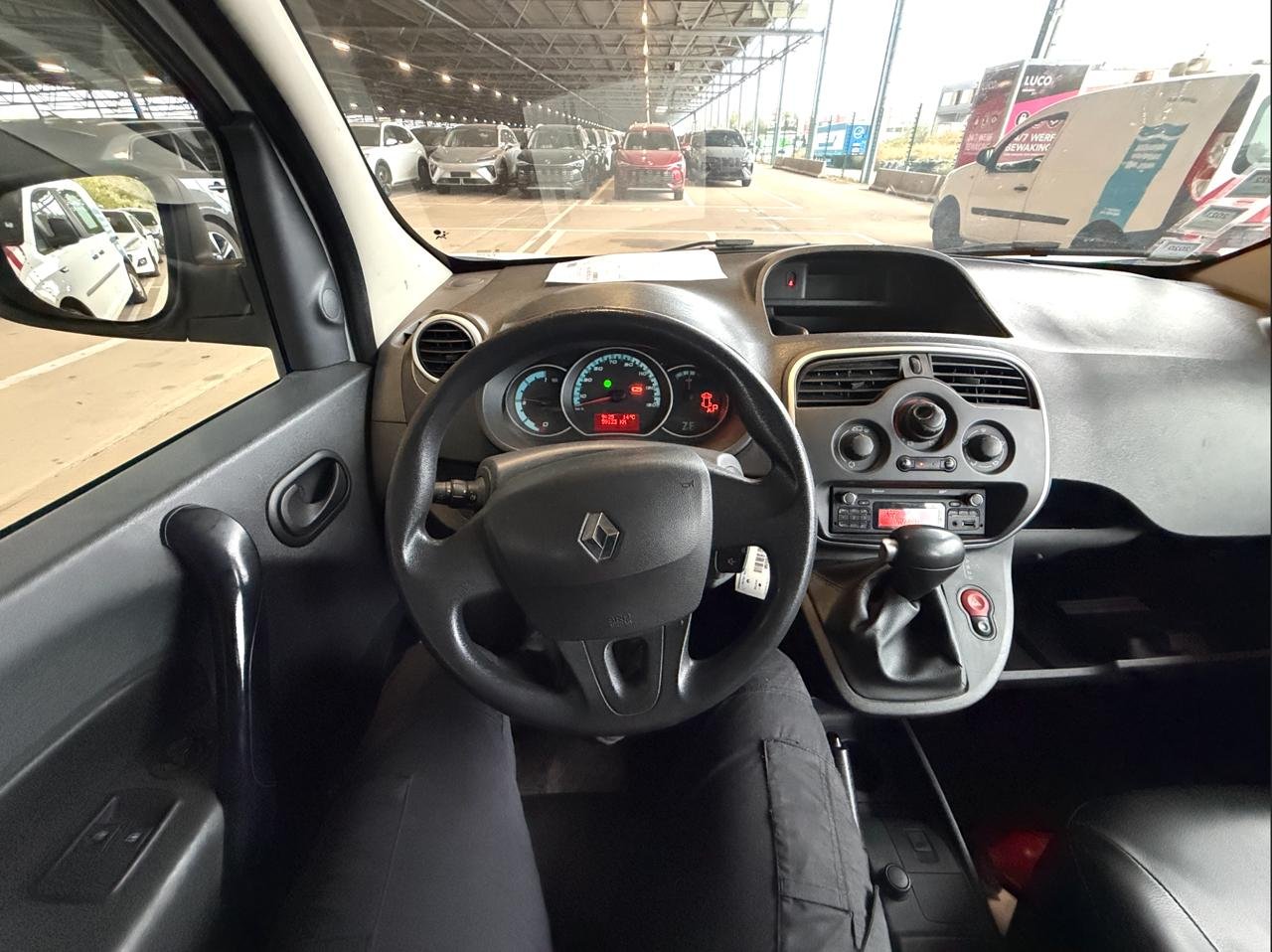 Фото - Renault Kangoo pass #6