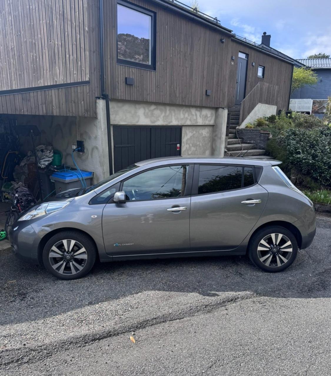 Фото - Nissan Leaf #4