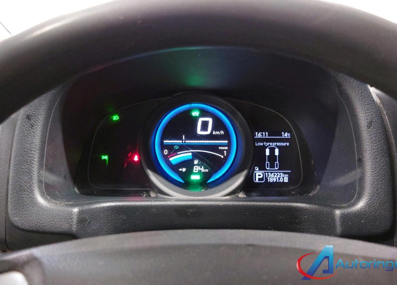 Фото - Nissan E-NV200 #7