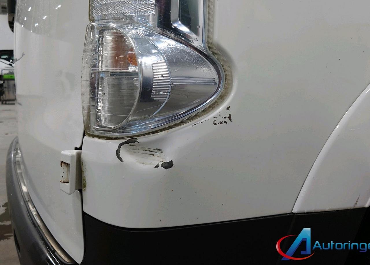 Фото - Nissan E-NV200 #11