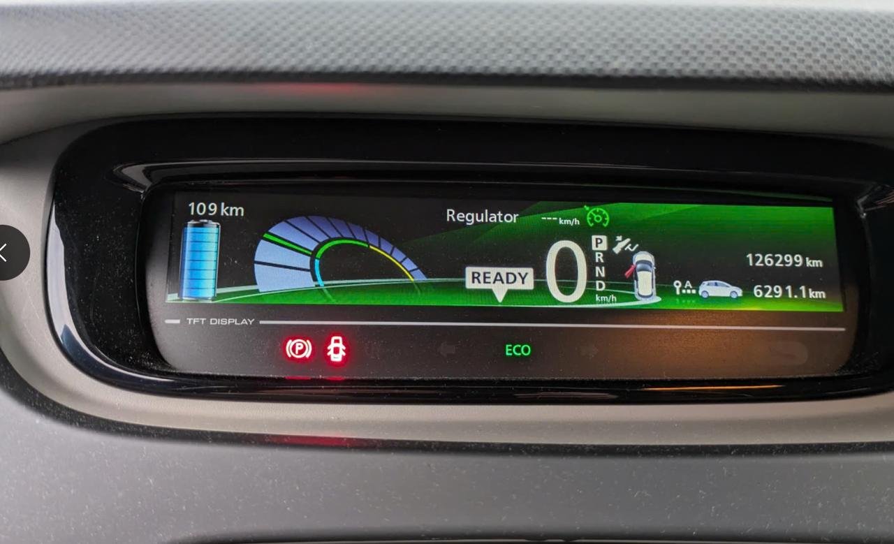 Фото - Renault ZOE #8